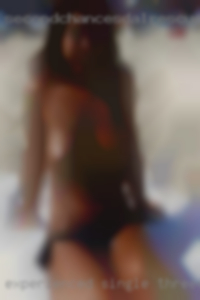 Experienced single threesomes and loved from them from Selden!!!